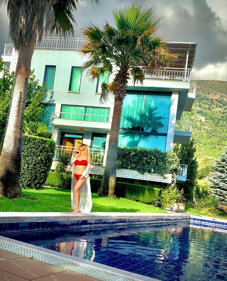 Family Beach Swimming Pool Villa Luanit Trajas Dış mekan fotoğraf